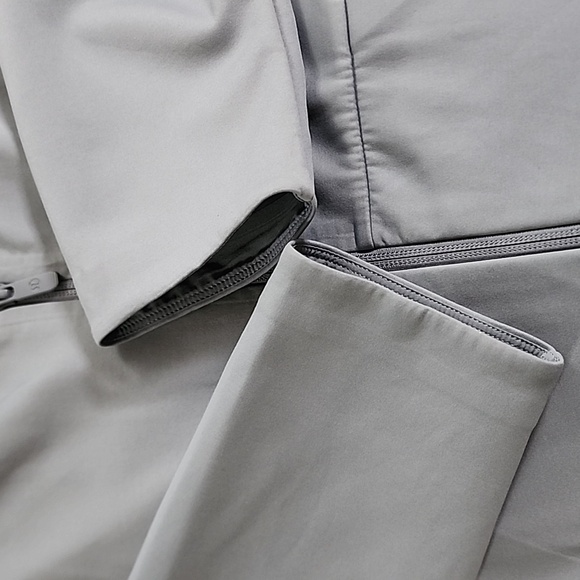 Lululemon Shaped Jacket Expression in Sterling EUC - Picture 11 of 11